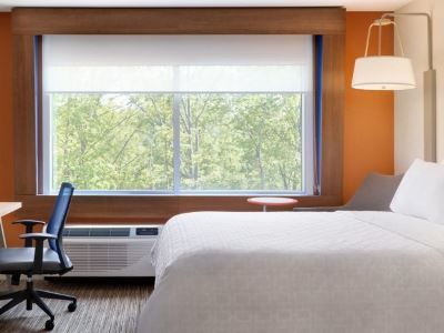 Express - S - West Warwick Area By Ihg